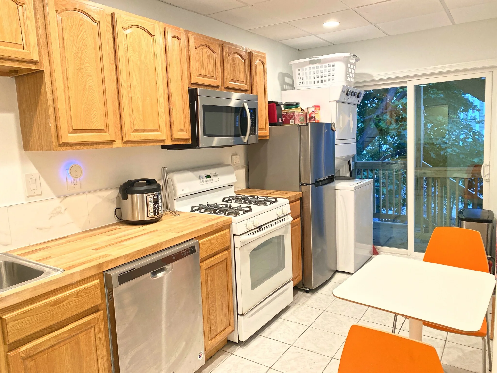 3 bed, 1 bath apartment for rent at 130 8th St Unit 3, South Boston — photo 31 of 33