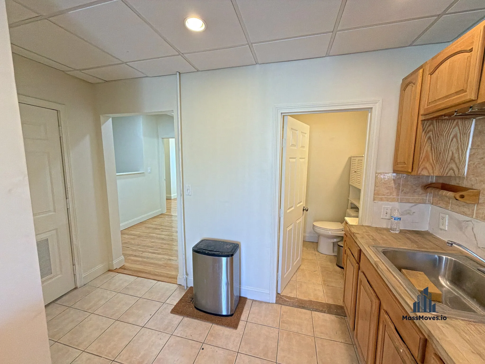 3 bed, 1 bath apartment for rent at 130 8th St Unit 3, South Boston — photo 11 of 33