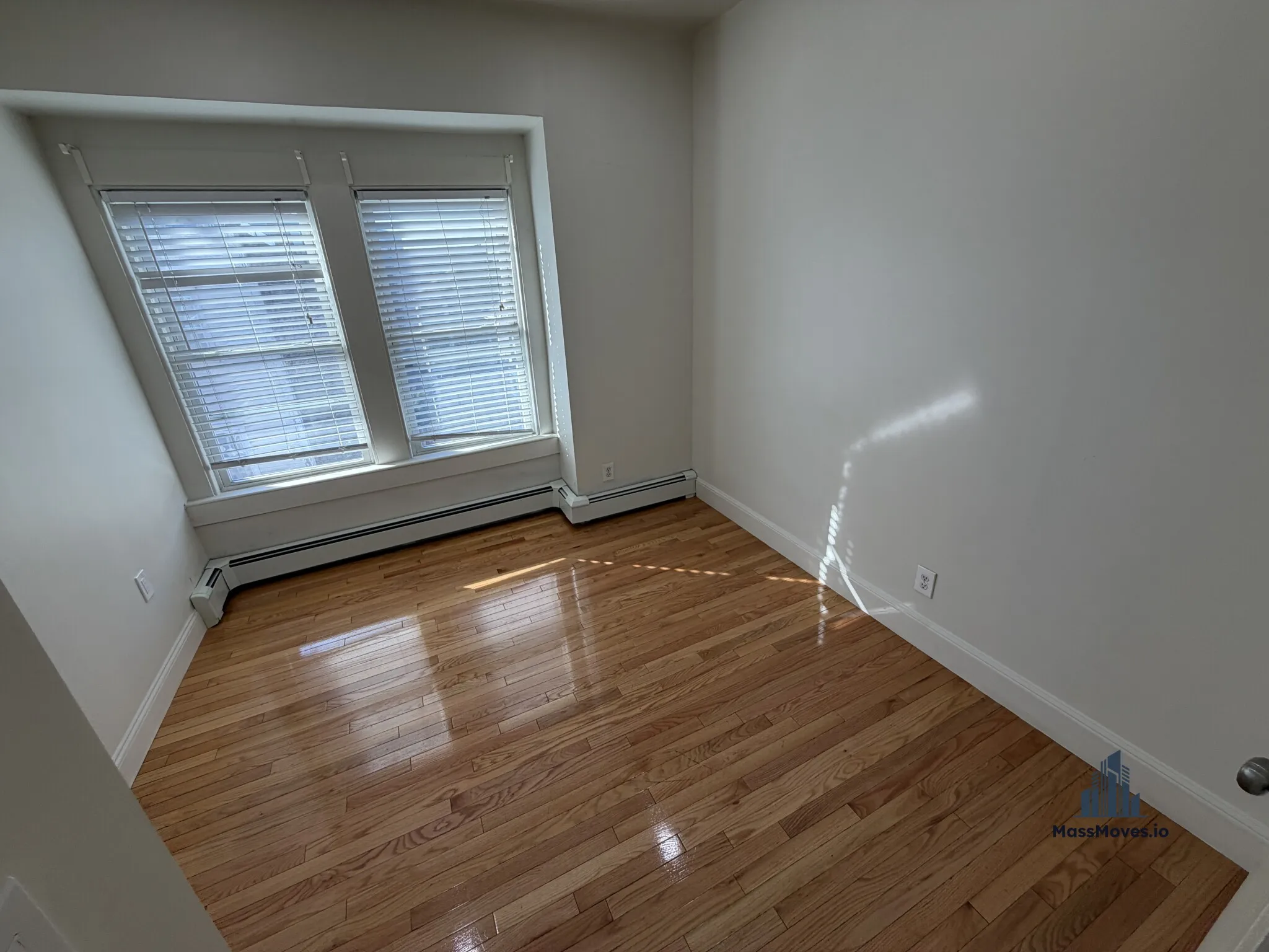 3 bed, 1 bath apartment for rent at 130 8th St Unit 3, South Boston — photo 13 of 33