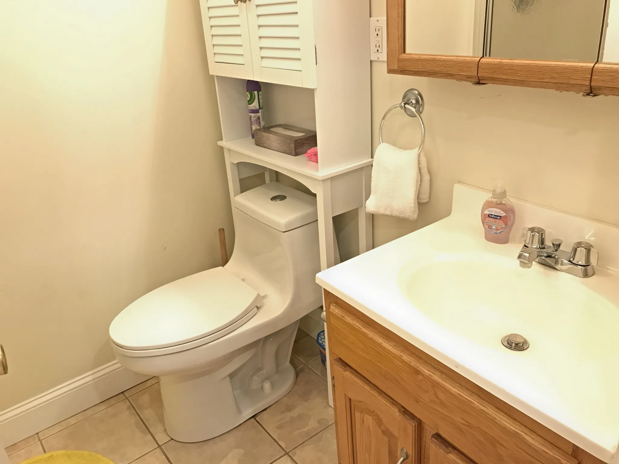 3 bed, 1 bath apartment for rent at 130 8th St Unit 3, South Boston — photo 27 of 33