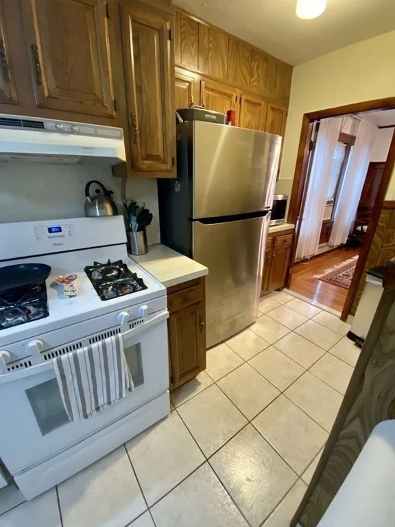 2 bed, 1 bath apartment for rent at 130 White St Unit 1, Waverley — photo 14 of 35