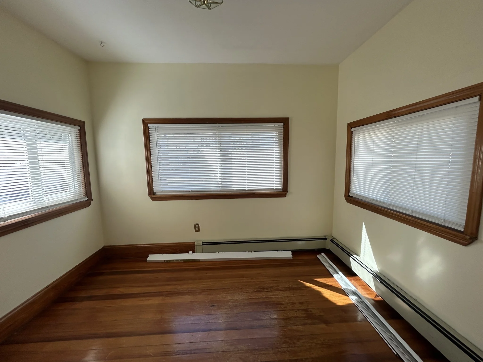 2 bed, 1 bath apartment for rent at 130 White St Unit 1, Waverley — photo 31 of 35