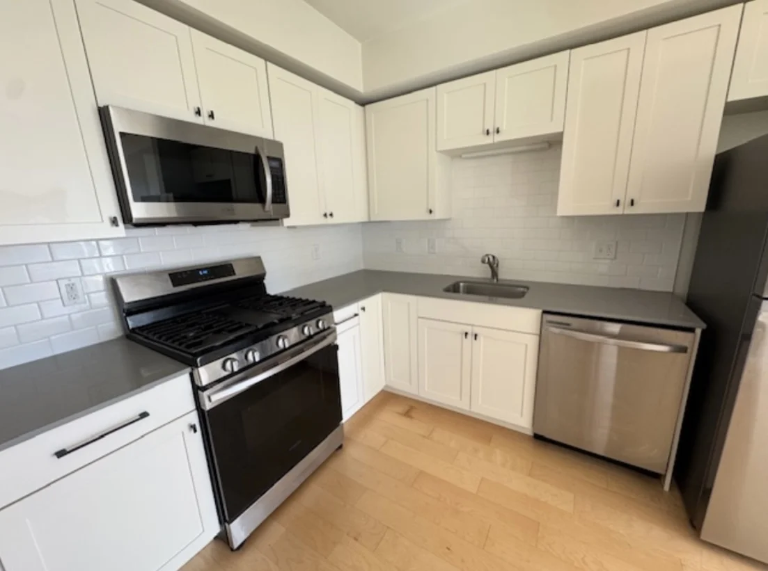 1 bed, 1 bath apartment for rent at 1301 Blue Hill Ave Unit 403, Mattapan — photo 15 of 17