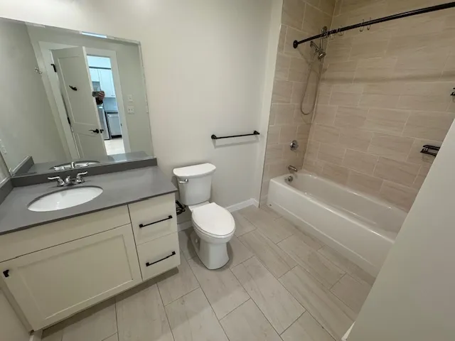 1 bed, 1 bath apartment for rent at 1301 Blue Hill Ave Unit 403, Mattapan — photo 6 of 17