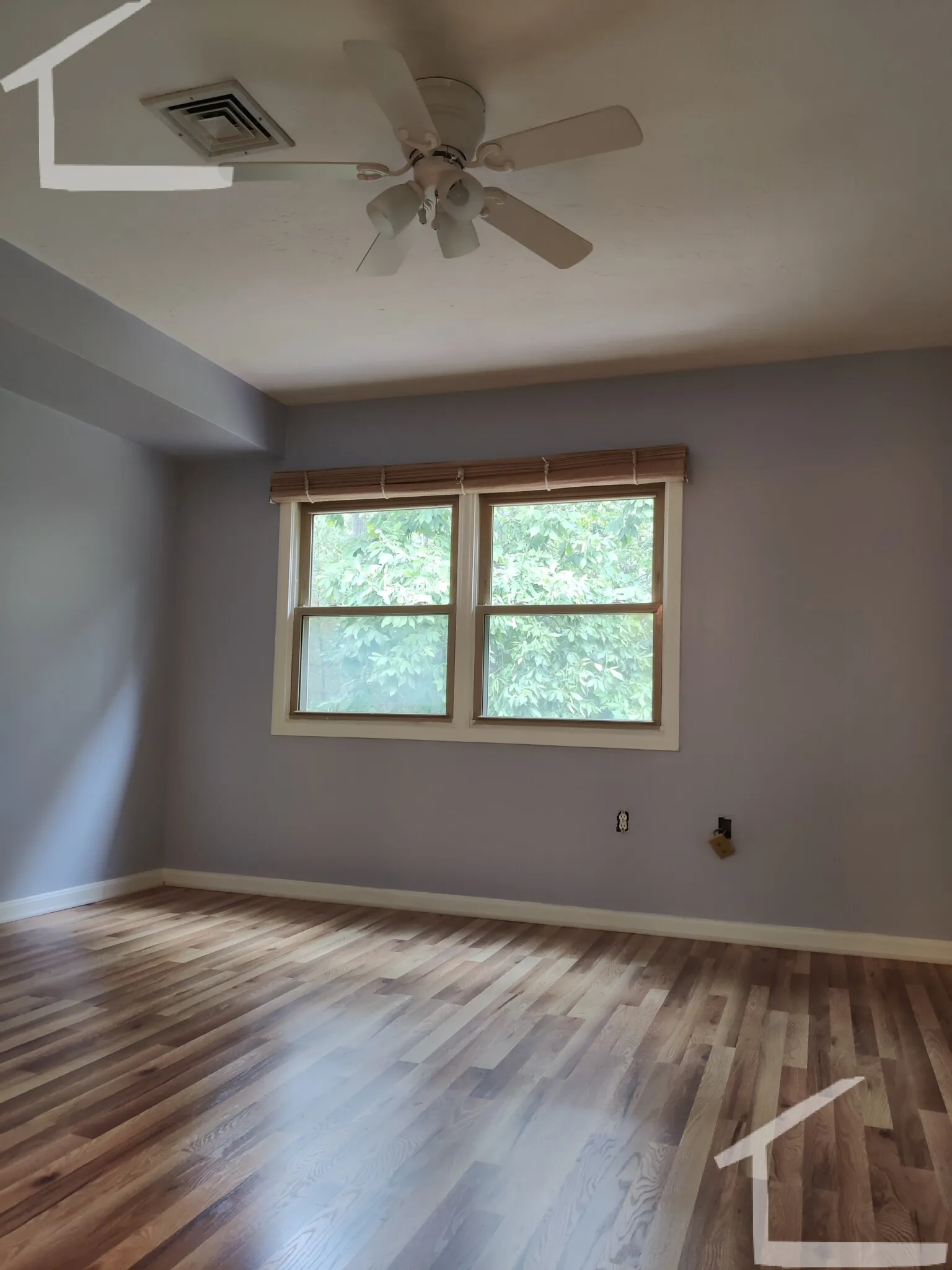 2.5 bed, 2.5 bath apartment for rent at 1301 Lagrange St Unit 1301, West Roxbury — photo 4 of 26