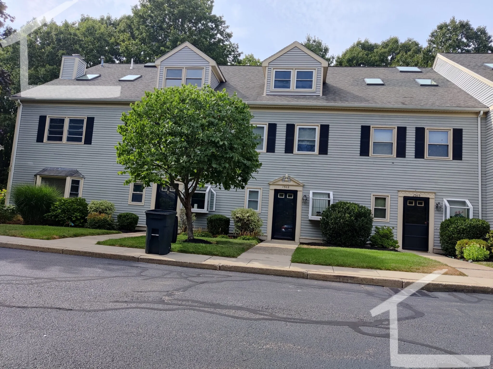 2.5 bed, 2.5 bath apartment for rent at 1301 Lagrange St Unit 1301, West Roxbury — photo 1 of 26