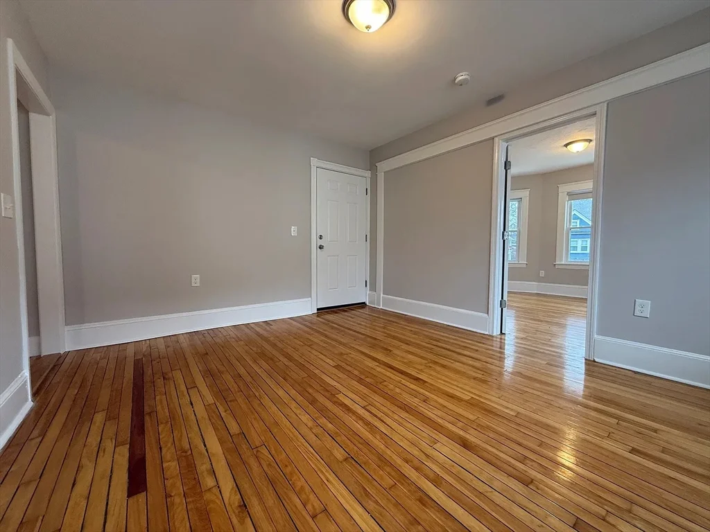 3 bed, 1 bath apartment for rent at 1301 Main St Unit 2, Worcester — photo 14 of 15
