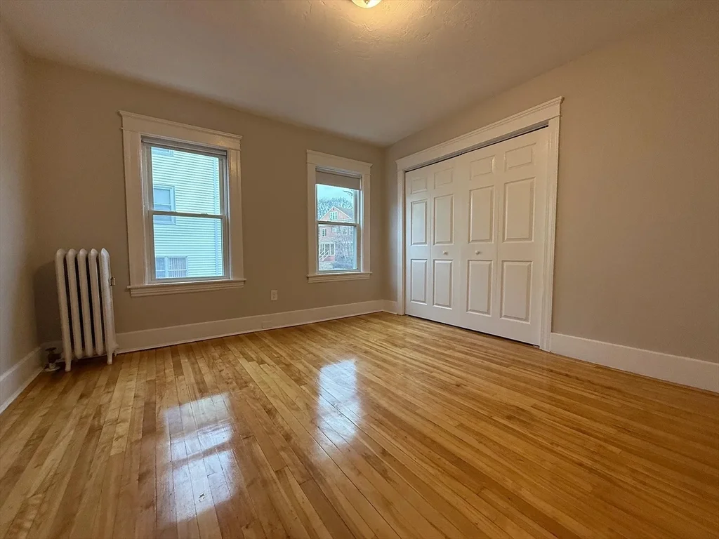3 bed, 1 bath apartment for rent at 1301 Main St Unit 2, Worcester — photo 11 of 15