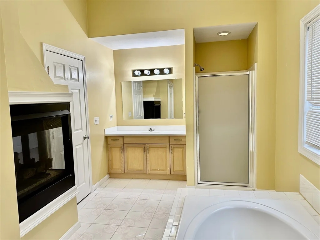 2 bed, 2 bath apartment for rent at 1301 Old Bridge Unit 1301, Bellingham — photo 14 of 20
