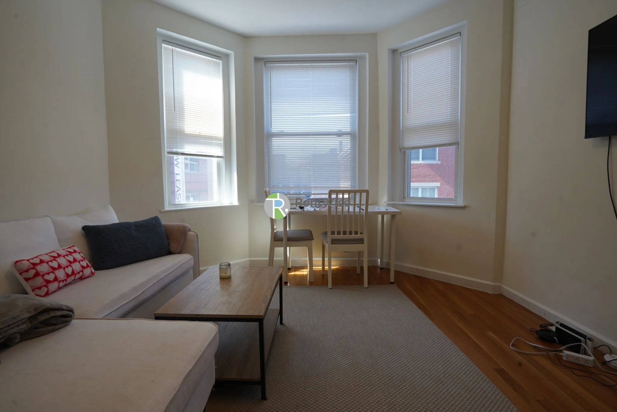 2 bed, 1 bath apartment for rent at 1302 Commonwealth Ave Unit 22, Allston