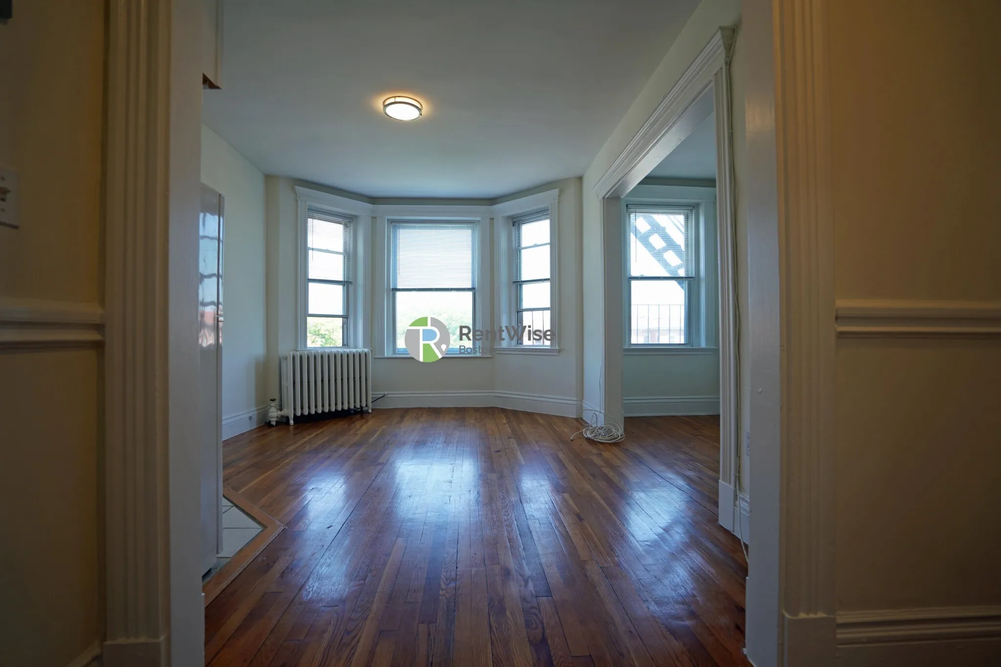 Studio bed, 1 bath apartment for rent at 1302 Commonwealth Ave Unit 32, Allston — photo 2 of 22
