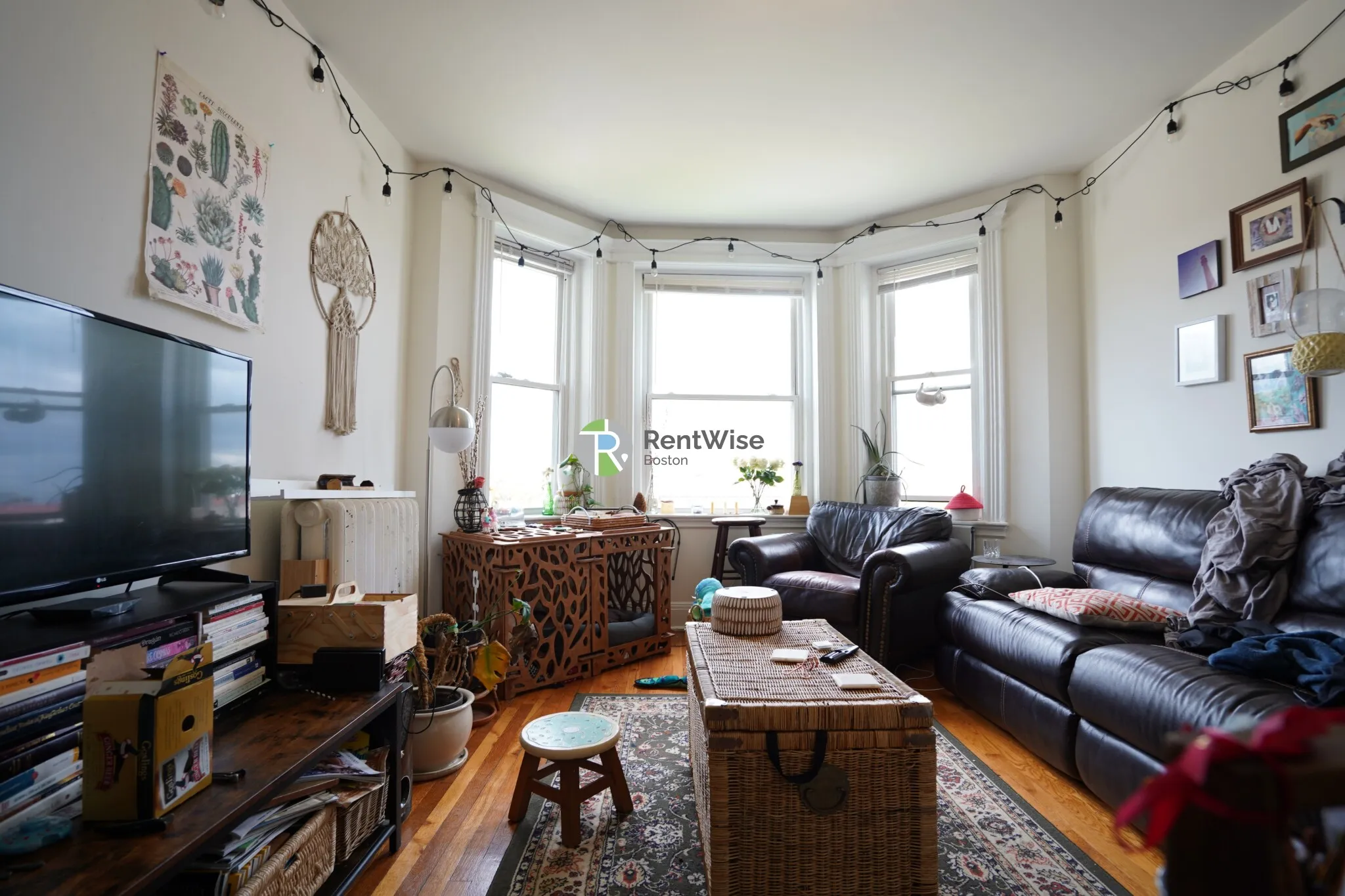 1 bed, 1 bath apartment for rent at 1302 Commonwealth Ave Unit 34, Allston — photo 1 of 13