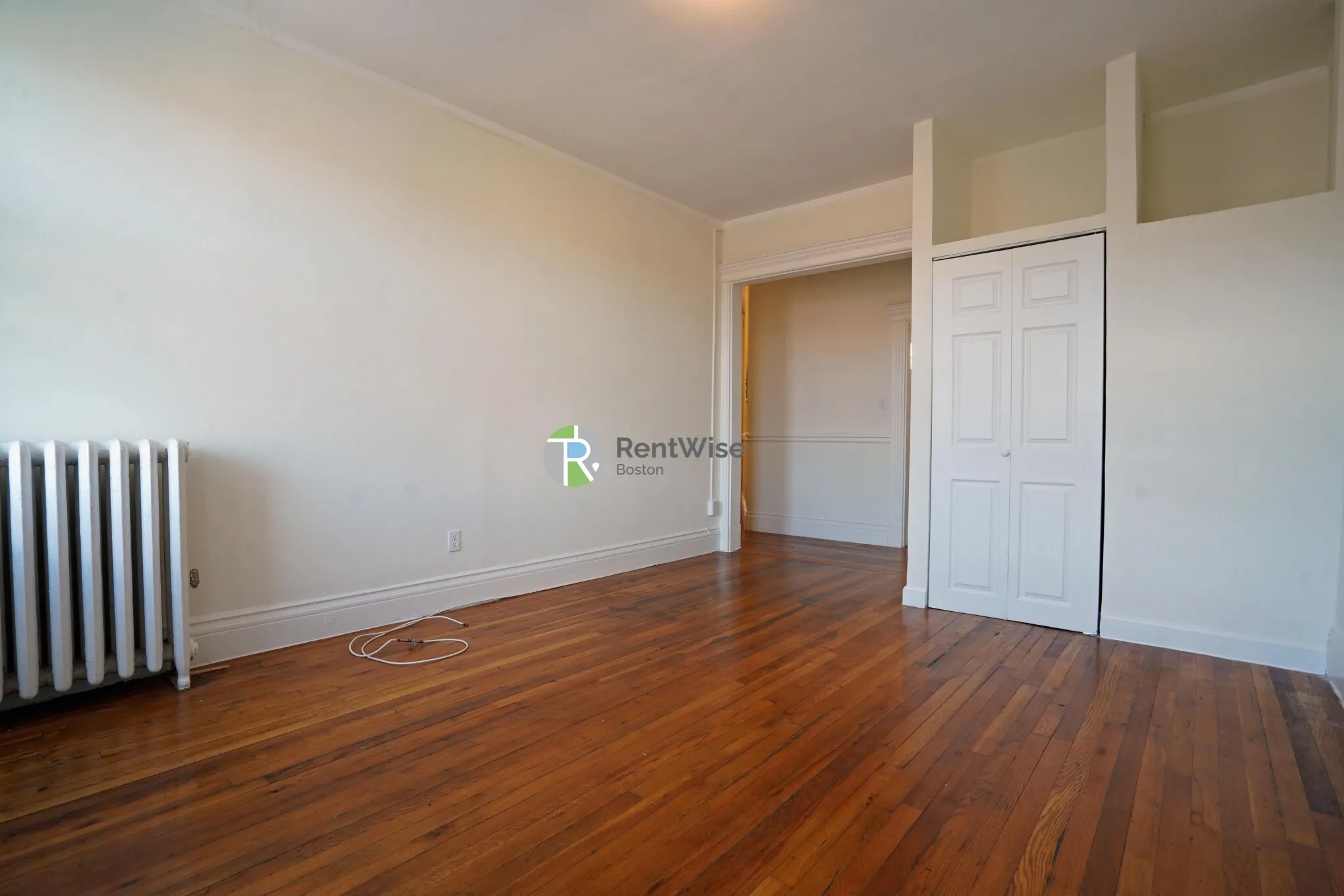 1 bed, 1 bath apartment for rent at 1302 Commonwealth Ave Unit 35, Allston — photo 4 of 17