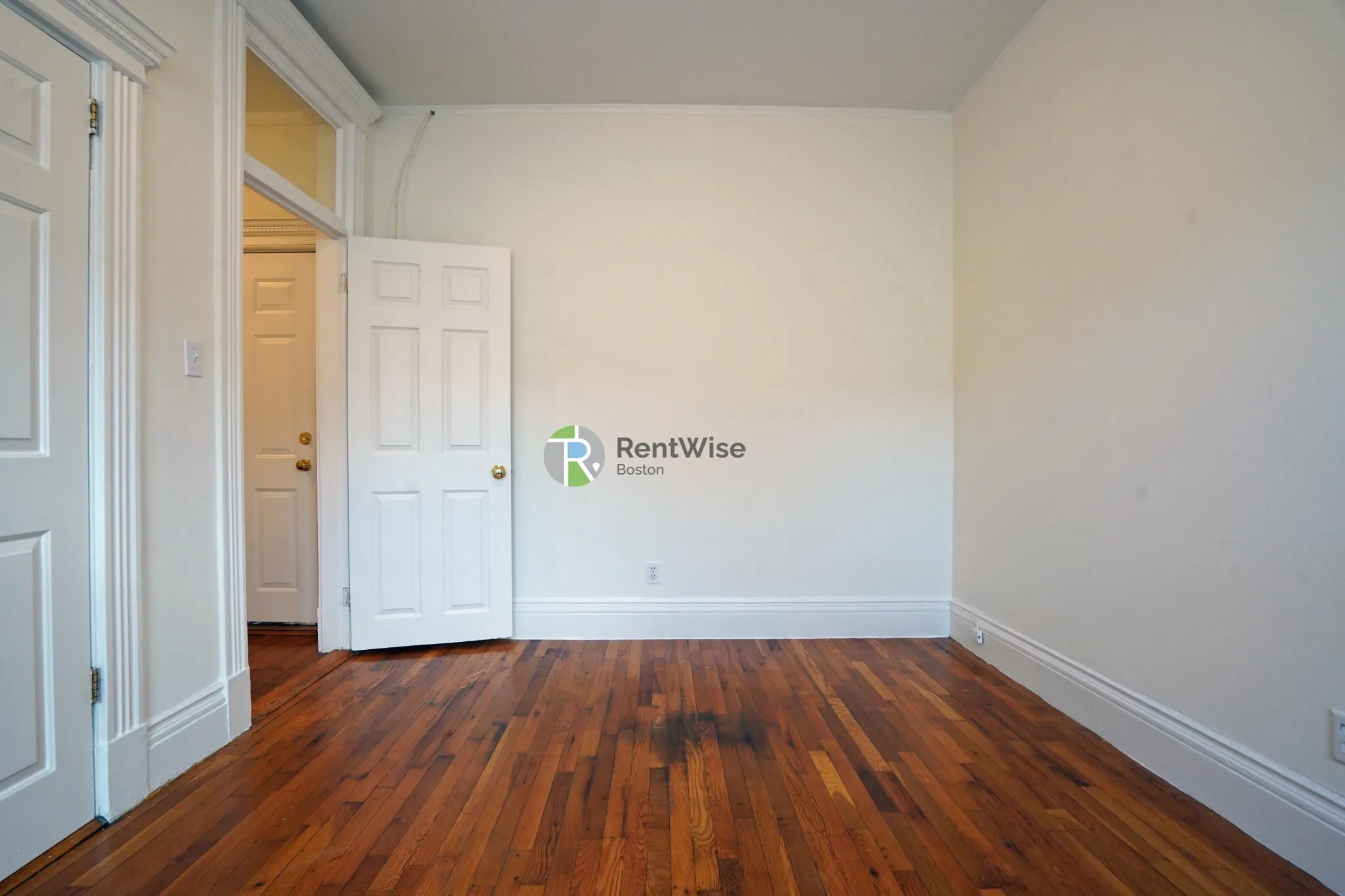 1 bed, 1 bath apartment for rent at 1302 Commonwealth Ave Unit 35, Allston — photo 14 of 17