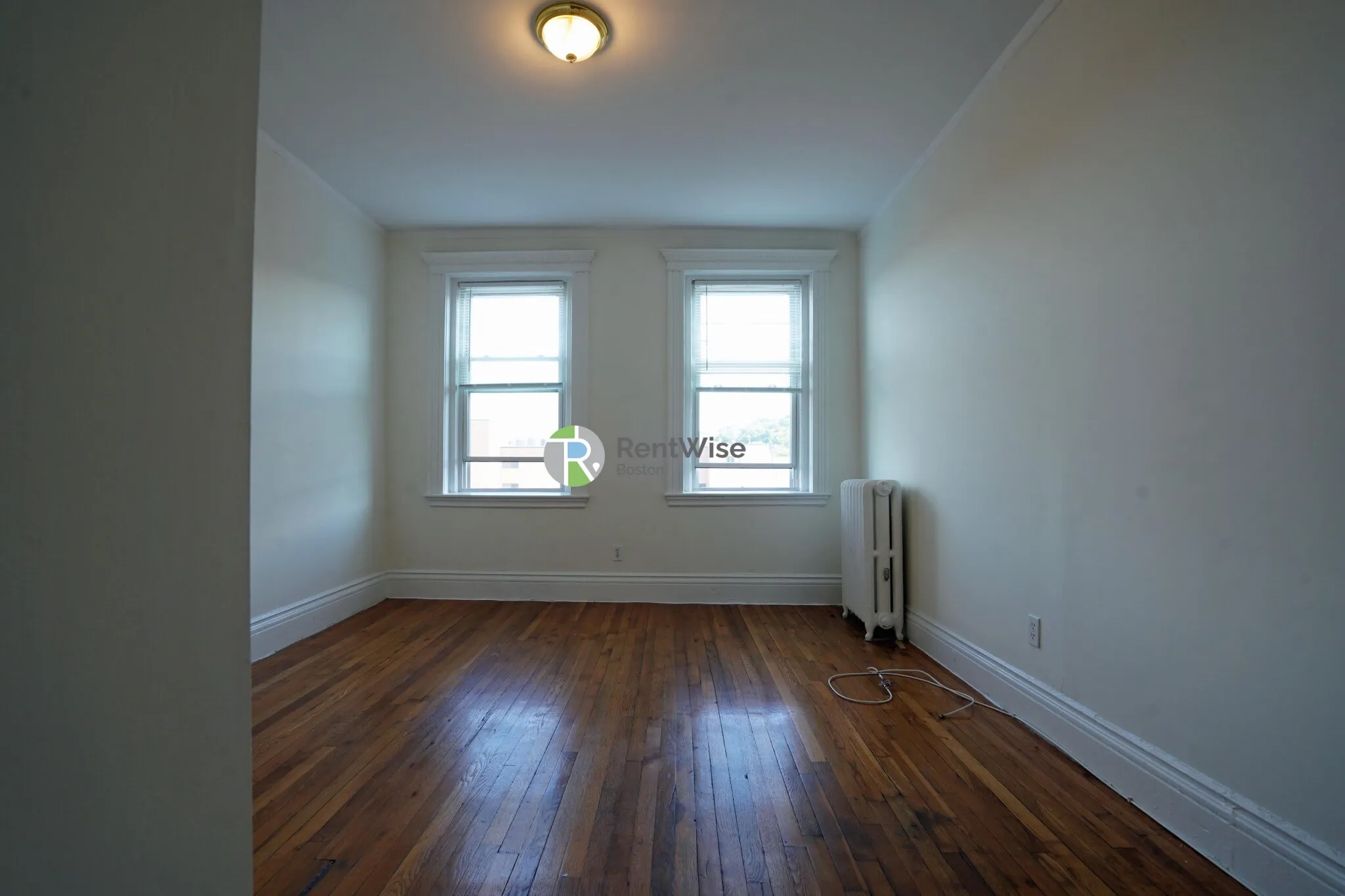 1 bed, 1 bath apartment for rent at 1302 Commonwealth Ave Unit 35, Allston — photo 2 of 17