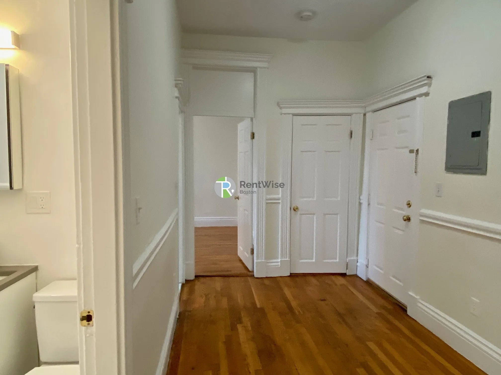2 bed, 1 bath apartment for rent at 1302 Commonwealth Ave Unit 6, Allston — photo 22 of 32