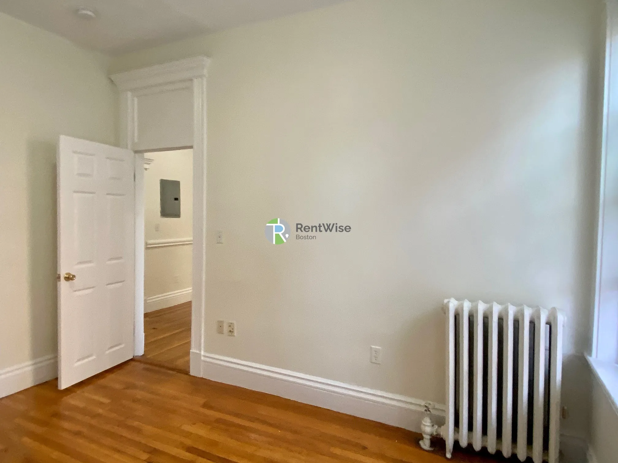 2 bed, 1 bath apartment for rent at 1302 Commonwealth Ave Unit 6, Allston — photo 10 of 32
