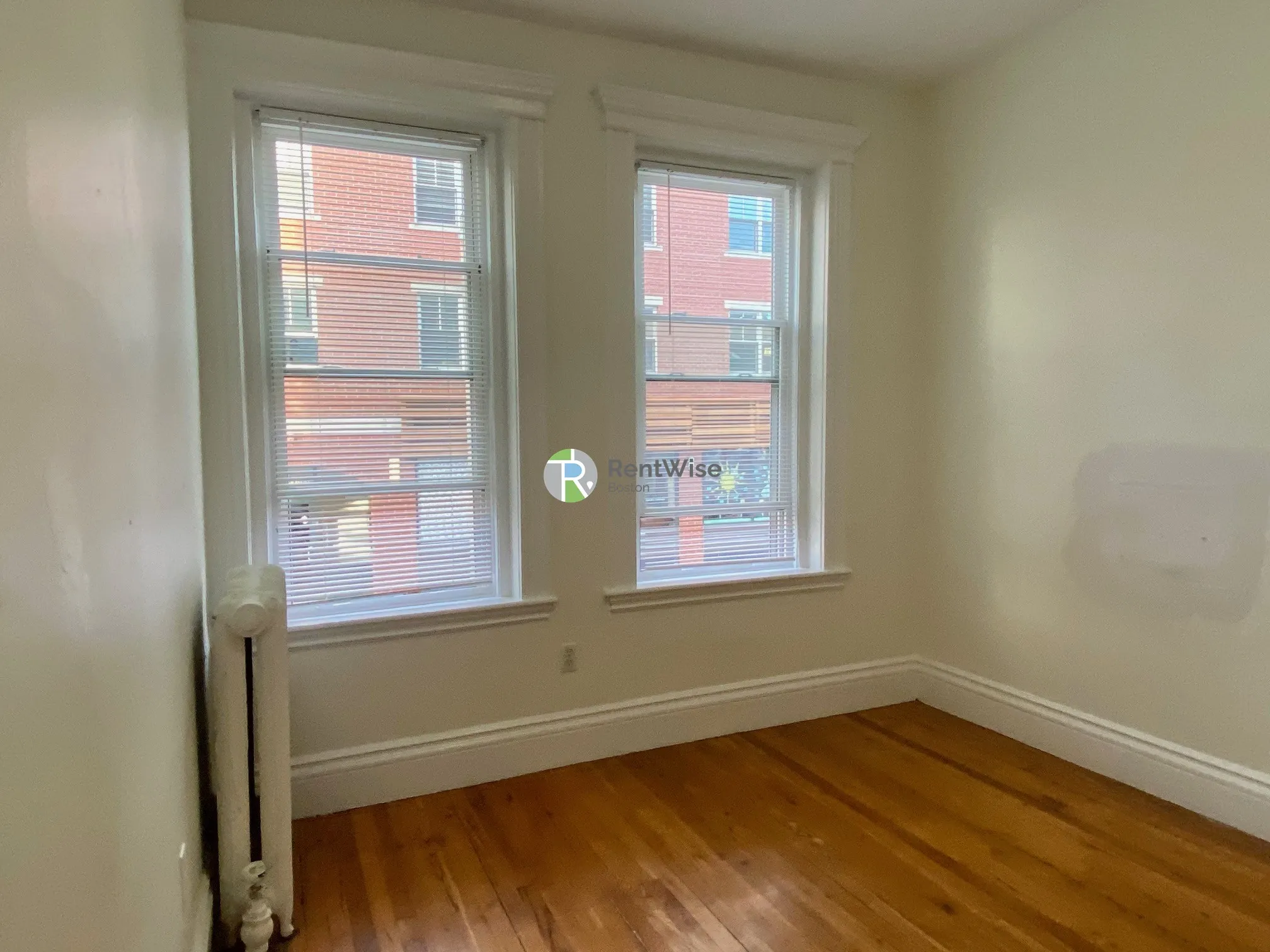 2 bed, 1 bath apartment for rent at 1302 Commonwealth Ave Unit 6, Allston — photo 8 of 32