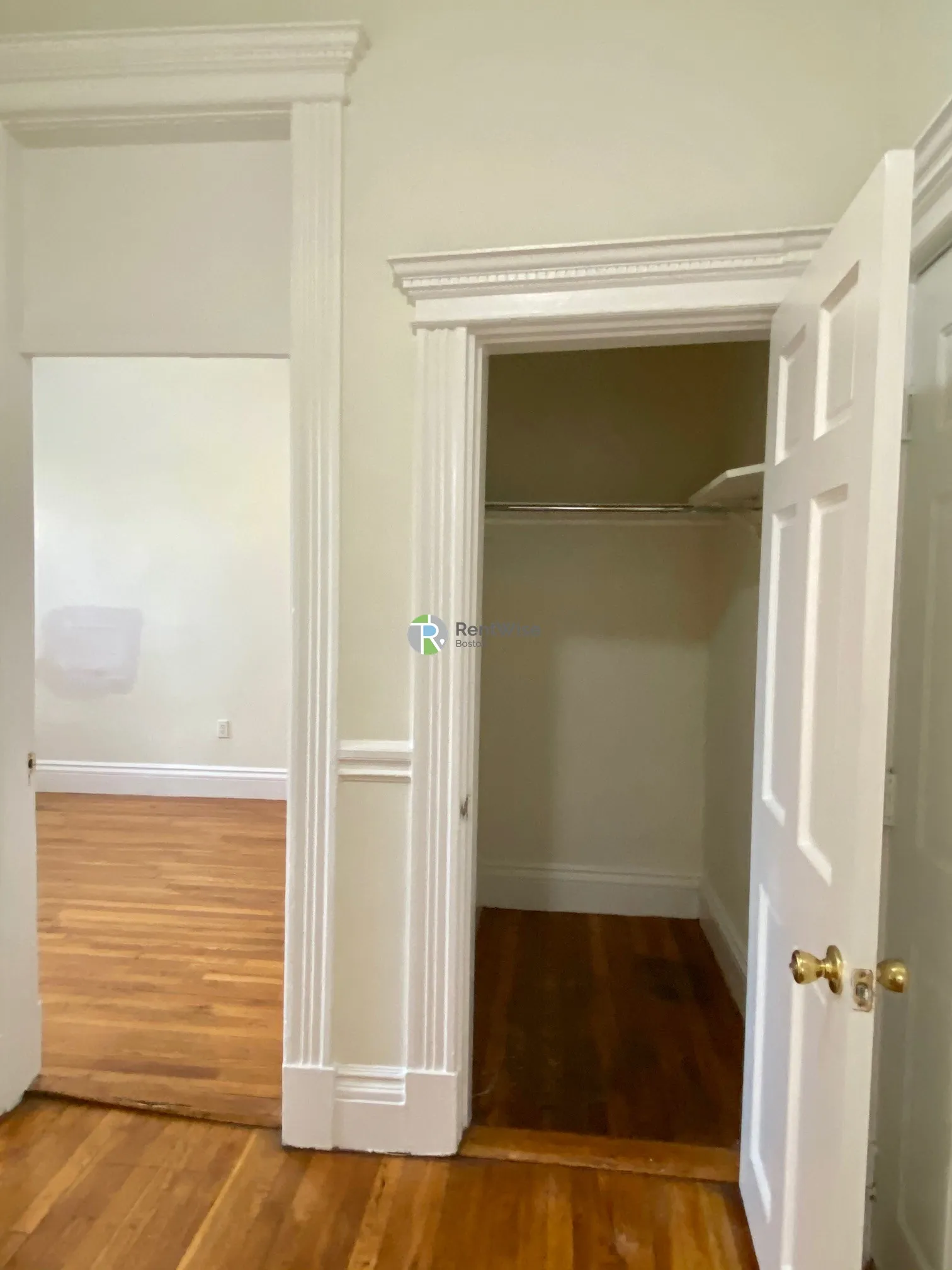 2 bed, 1 bath apartment for rent at 1302 Commonwealth Ave Unit 6, Allston — photo 29 of 32