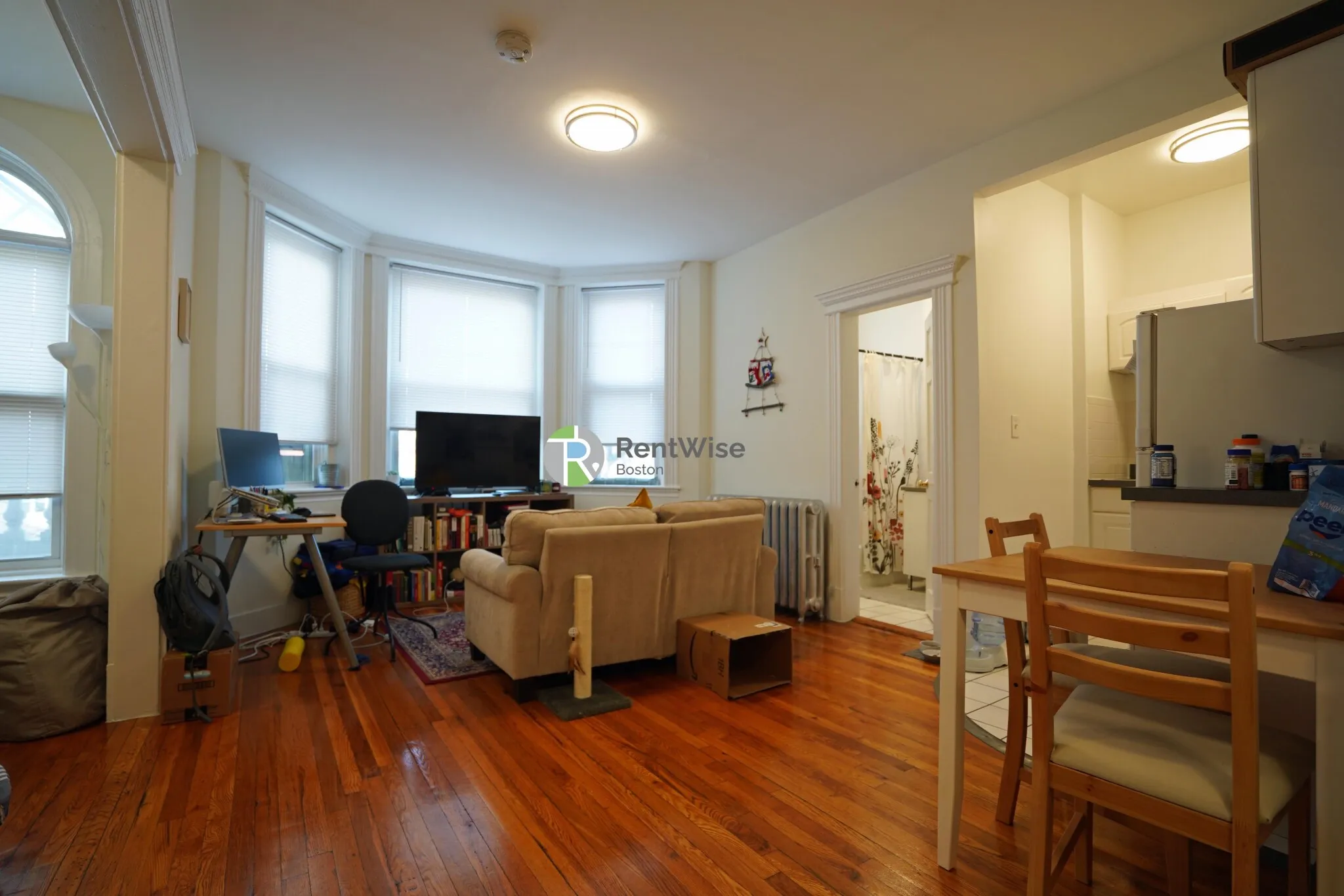 Studio bed, 1 bath apartment for rent at 1302 Commonwealth Ave Unit 9, Allston — photo 17 of 27