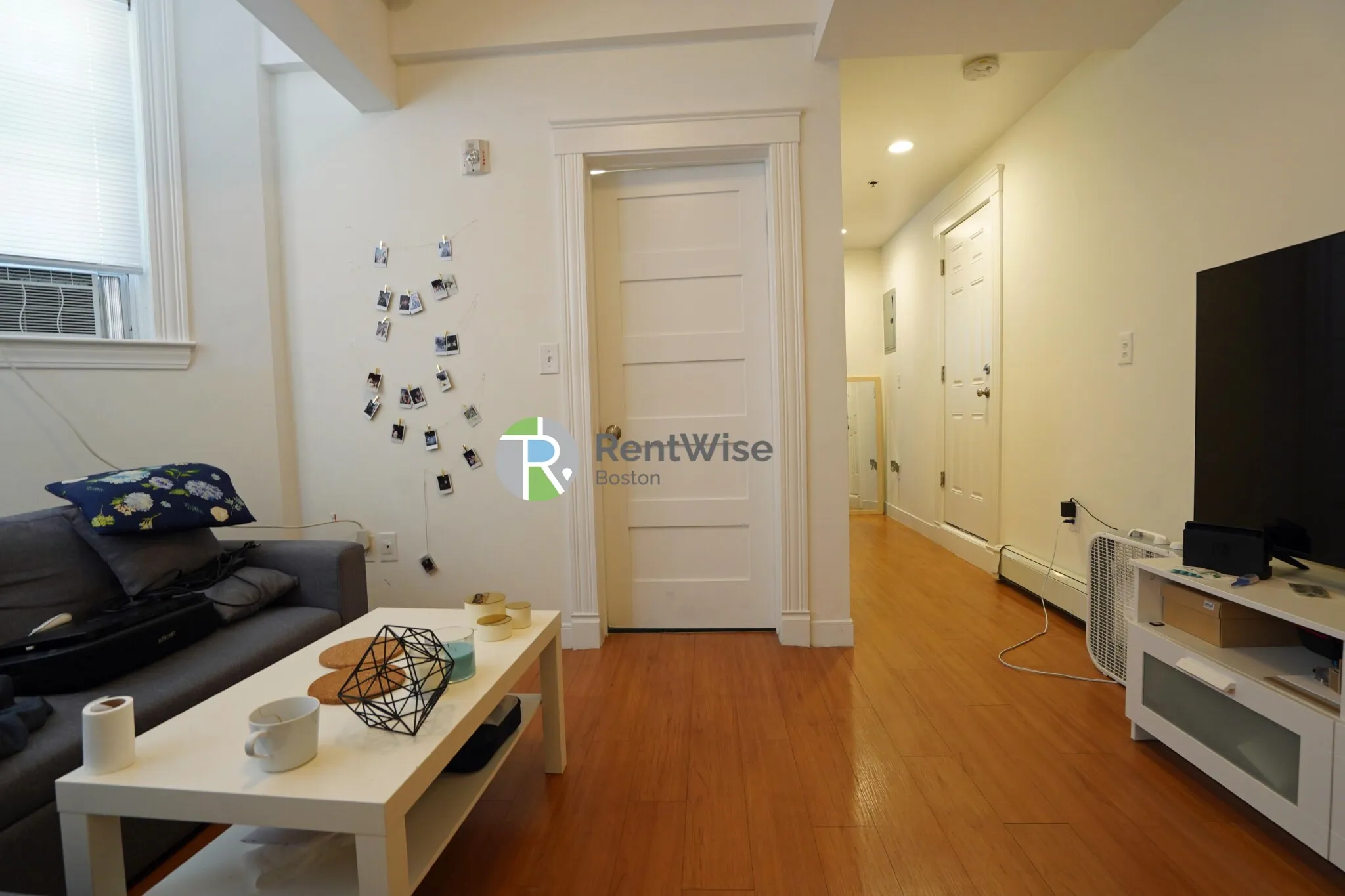 2 bed, 1 bath apartment for rent at 1302 Commonwealth Ave Unit B, Allston — photo 2 of 19