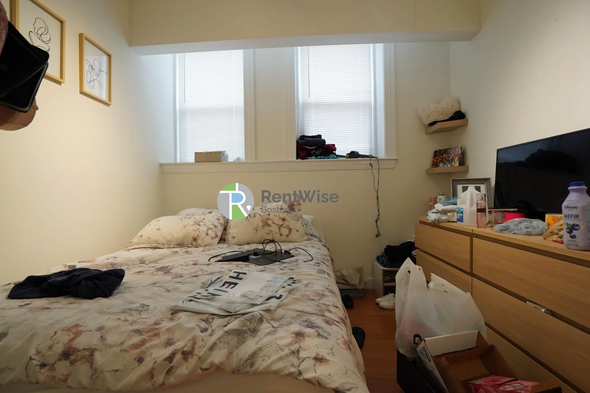 2 bed, 1 bath apartment for rent at 1302 Commonwealth Ave Unit B, Allston — photo 15 of 19