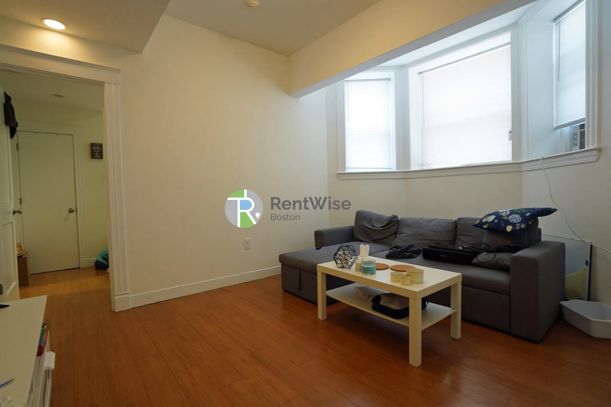 2 bed, 1 bath apartment for rent at 1302 Commonwealth Ave Unit B, Allston — photo 3 of 19