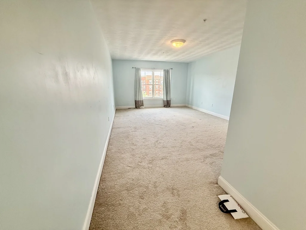 3 bed, 2 bath apartment for rent at 1304 Commonwealth Ave Unit 4, Allston — photo 16 of 21