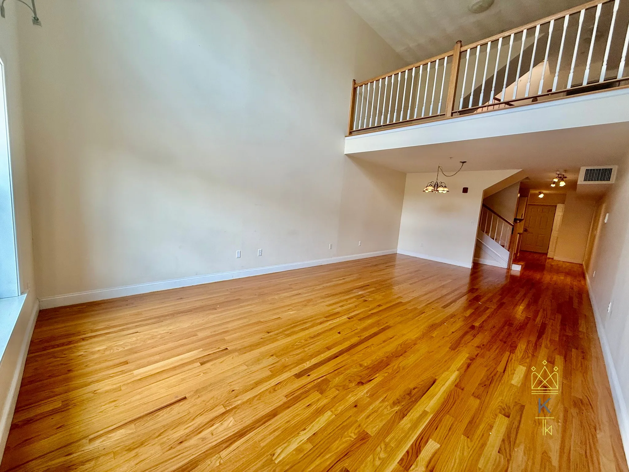 3 bed, 2.5 bath apartment for rent at 1304 Commonwealth Ave Unit 4A, Allston — photo 1 of 21