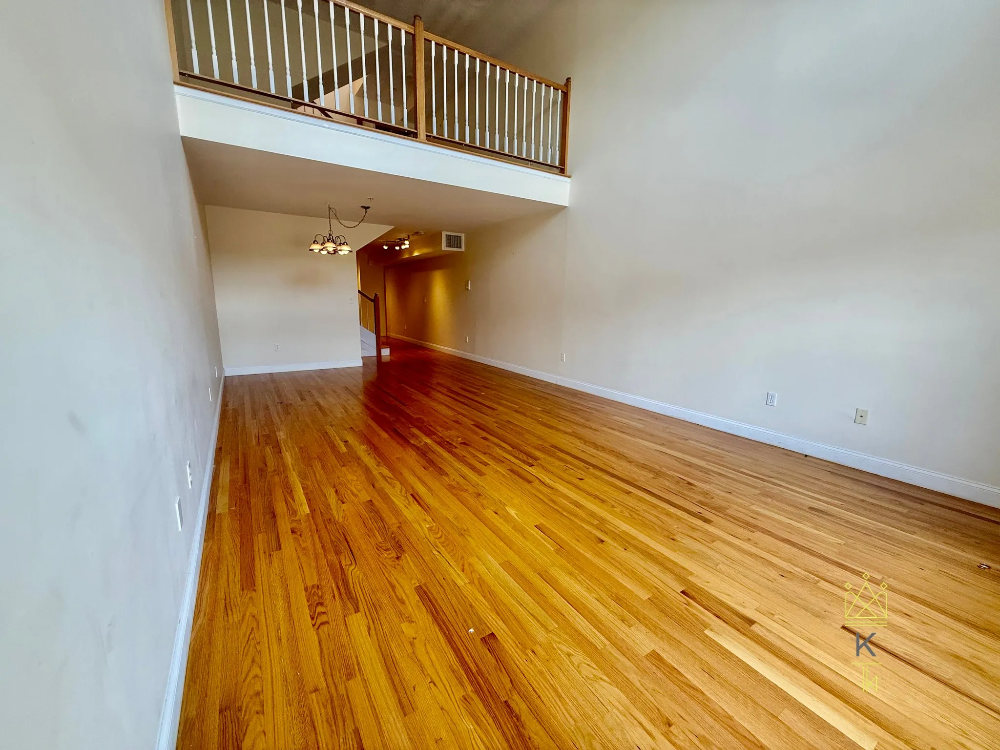 3 bed, 2.5 bath apartment for rent at 1304 Commonwealth Ave Unit 4A, Allston — photo 3 of 21