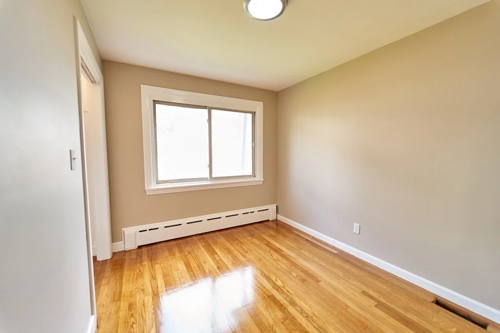 3 bed, 1 bath apartment for rent at 1305 Salem St Unit 1, Malden — photo 9 of 19