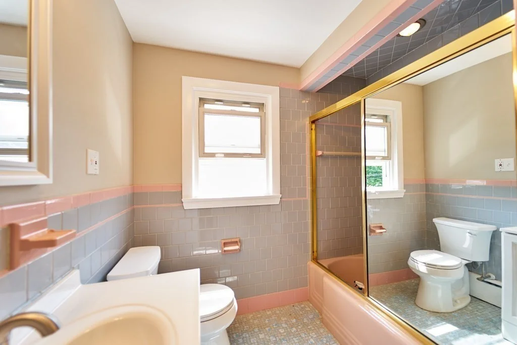 3 bed, 1 bath apartment for rent at 1305 Salem St Unit 1, Malden — photo 13 of 19