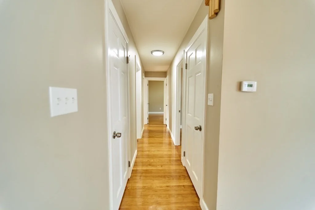 3 bed, 1 bath apartment for rent at 1305 Salem St Unit 1, Malden — photo 3 of 19