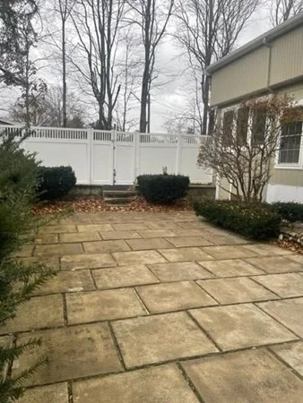 2 bed, 1 bath apartment for rent at 1305 Washington St Unit 1, Canton — photo 11 of 13