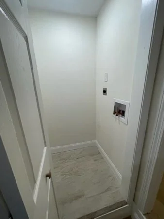 2 bed, 1 bath apartment for rent at 1305 Washington St Unit 1, Canton — photo 7 of 13