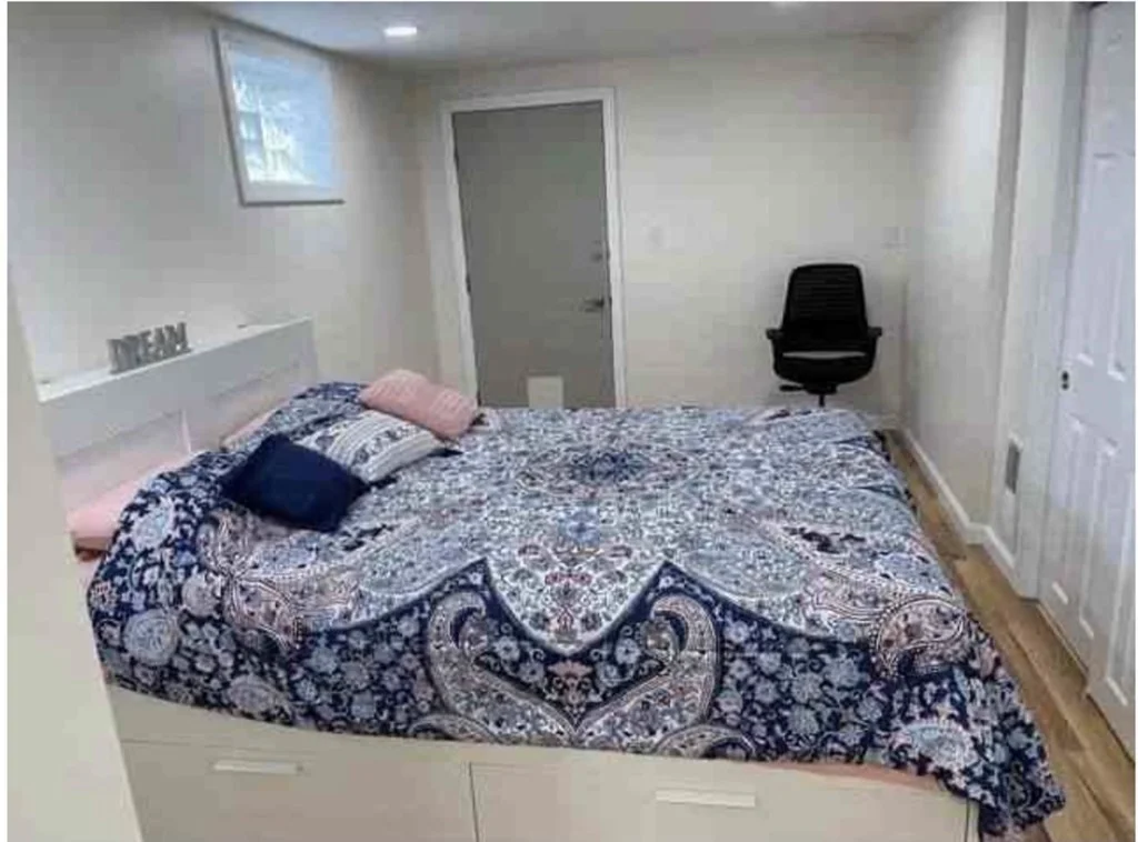 3 bed, 2 bath apartment for rent at 1305 Washington St Unit 2, Canton — photo 5 of 9