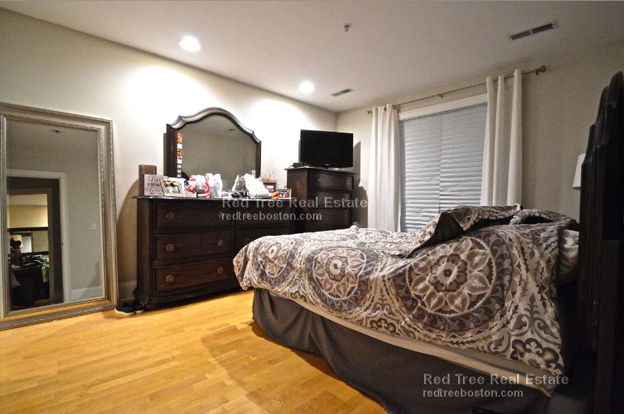 2 bed, 2 bath apartment for rent at 1306 Columbia Rd Unit 3B, South Boston — photo 14 of 19