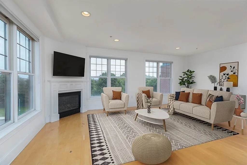 2 bed, 2 bath apartment for rent at 1306 Columbia Rd Unit 5A, South Boston — photo 2 of 9