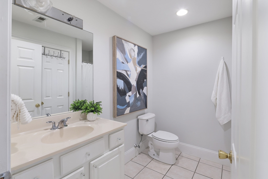 2 bed, 2 bath apartment for rent at 1306 Columbia Rd Unit 5C, South Boston — photo 11 of 15