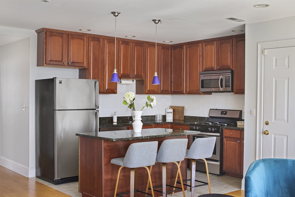 2 bed, 2 bath apartment for rent at 1306 Columbia Rd Unit 5C, South Boston — photo 2 of 15