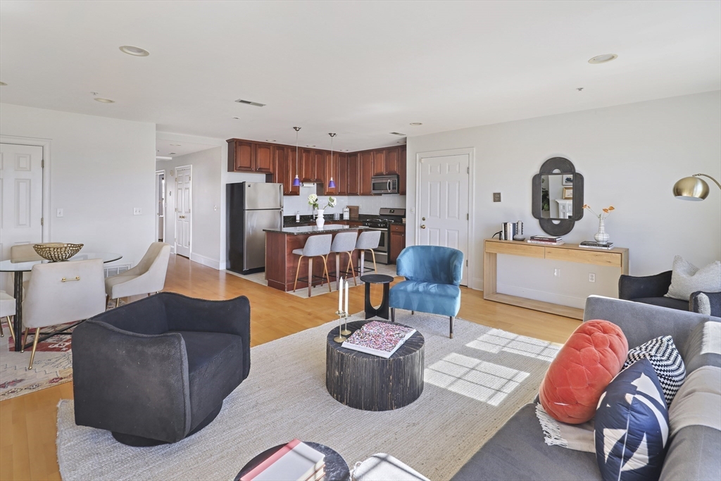 2 bed, 2 bath apartment for rent at 1306 Columbia Rd Unit 5C, South Boston — photo 5 of 15