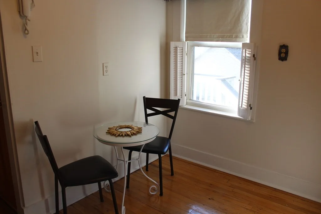 2 bed, 1 bath apartment for rent at 131-133 Safford St Unit 1, North Quincy — photo 6 of 9