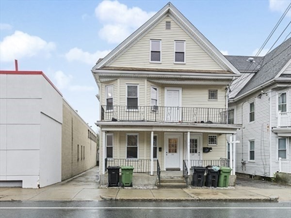 3 bed, 1 bath apartment for rent at 131 Arsenal St Unit 1, Watertown — photo 8 of 8