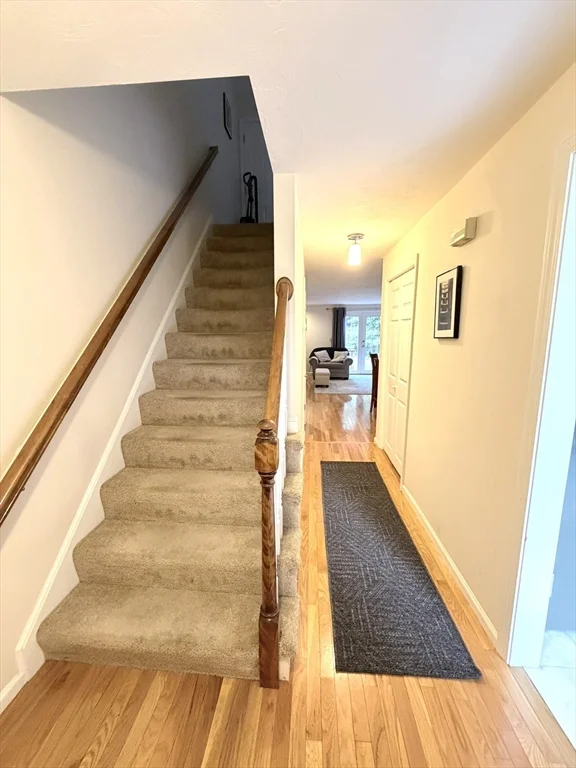 2 bed, 1 bath apartment for rent at 131 Bellwood Cir Unit 131, Bellingham — photo 9 of 14