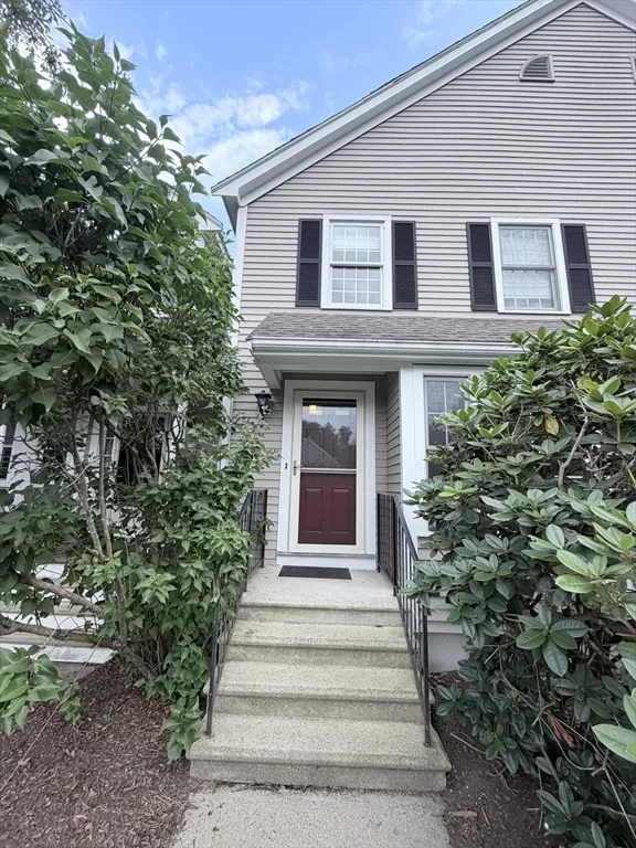2 bed, 1 bath apartment for rent at 131 Bellwood Cir Unit 131, Bellingham