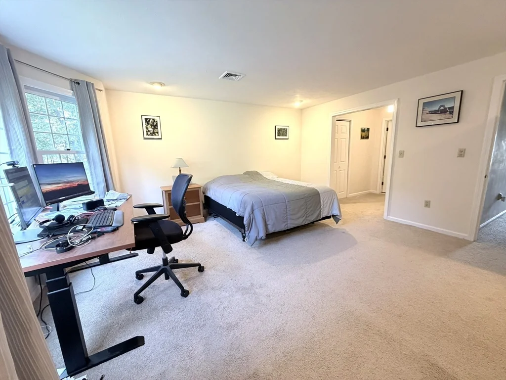 2 bed, 1 bath apartment for rent at 131 Bellwood Cir Unit 131, Bellingham — photo 10 of 14