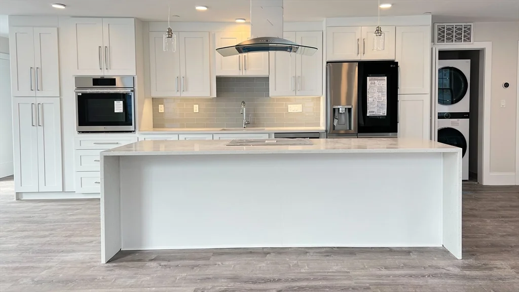 1 bed, 1 bath apartment for rent at 131 Cambridge St Unit A, Burlington — photo 11 of 19