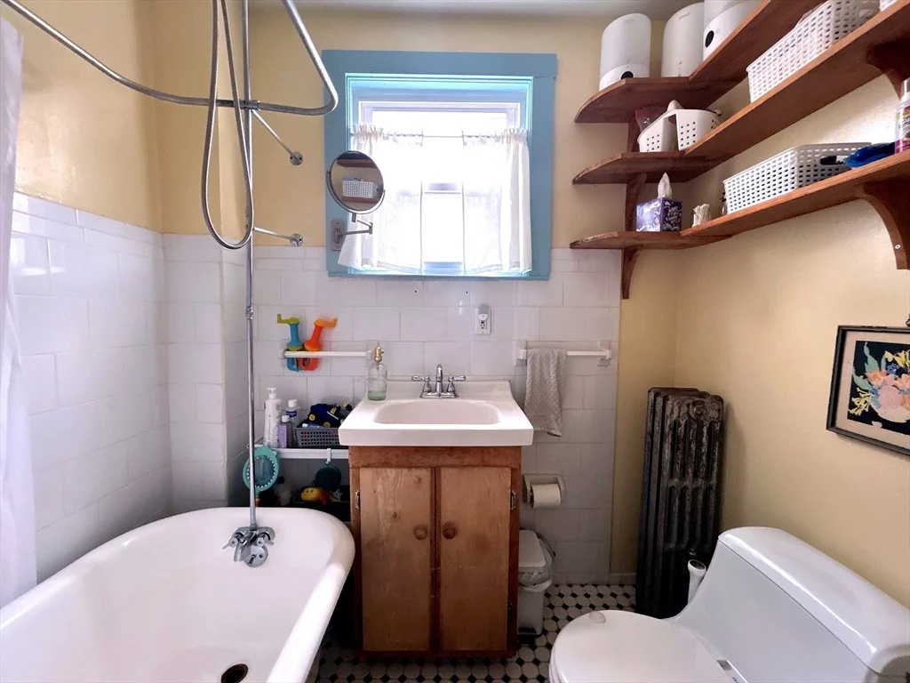 5 bed, 2 bath apartment for rent at 131 Carolina Ave, Jamaica Plain — photo 4 of 12