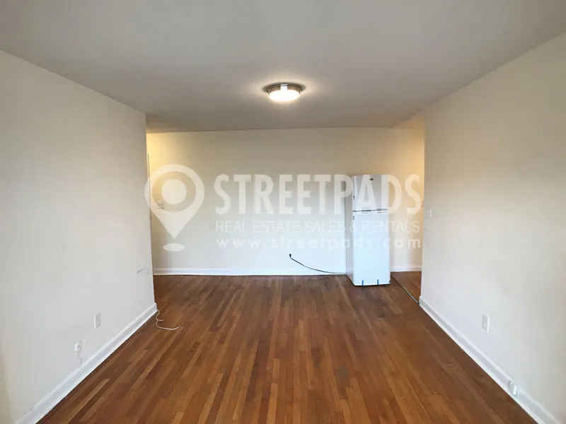 1 bed, 1 bath apartment for rent at 131 Commonwealth Ave Unit 304, Back Bay — photo 6 of 23
