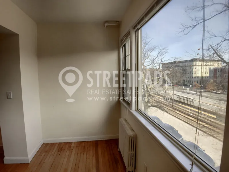 1 bed, 1 bath apartment for rent at 131 Commonwealth Ave Unit 304, Back Bay — photo 4 of 23